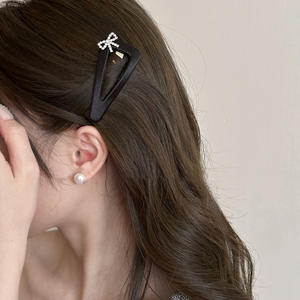 Pince à cheveux élégante avec nœud en strass français pour femme, pince latérale scintillante, accessoire capillaire - Product Image 3