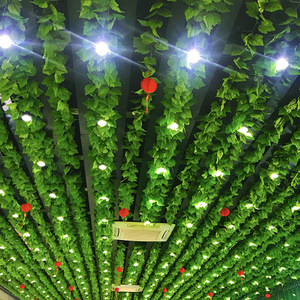 Lianes artificielles Xinchengzhi en lierre, 100cm-200cm, feuilles vertes en soie pour décorations de mariage et de plafond à la maison - Product Image 1