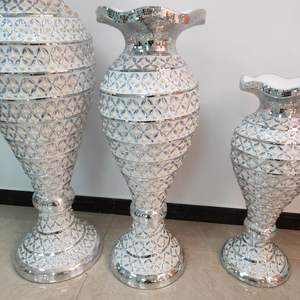 Nuovo Elemento Decorativo Fiore Pianta Verde Utilizzato Con e Fibra di Vetro Vaso di Fiori Per Le Piante Fabbrica Cinese - Product Image 2