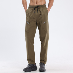 Pantalon de jogging homme imperméable et réfléchissant pour l'extérieur, coupe droite, idéal pour la course et la gym – Nouvelle collection très demandée - Product Image 4