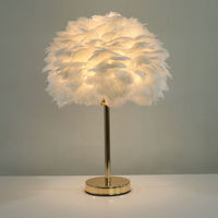 Lampe de chevet moderne à LED de luxe pour hôtel, lampe de table avec plumes, nouveau design, lampe de chevet à plumes pour chambre à coucher