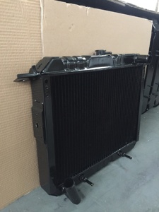 URVAN TD27ทองแดงหม้อน้ำสำหรับ <span class=keywords><strong>NISSAN</strong></span> - Product Image 6