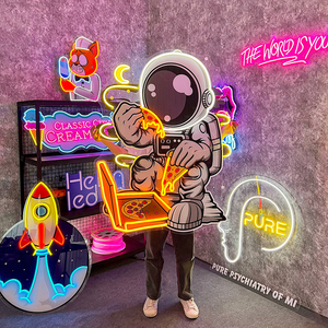 Enseigne néon LED personnalisée avec design gratuit pour le branding, la décoration murale professionnelle, les logos de magasins de bouteilles et les salons de coiffure - Product Image 4
