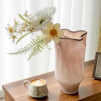 Vase en verre rose irrégulier RYLAVA pour culture hydroponique, design moderne, décoration de table pour mariage, maison, bureau, logo personnalisé OEM/ODM