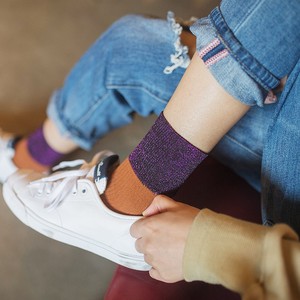 <span class=keywords><strong>Chaussettes</strong></span> mi-mollet en coton pour femme, style coréen tendance, automne-hiver, motif étoilé argenté, avec fils dorés et argentés, couleur assortie - Product Image 4
