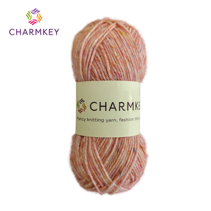 Foulards tissés à la main bricolage au Crochet coussins moyennement épais doux en fil de coton tricoté par pulvérisation boules de <span class=keywords><strong>laine</strong></span> produit de fil mélangé - Product Image 1