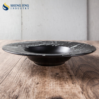 Assiette creuse en porcelaine à large bord, design nordique noir gravé, écologique, motif personnalisé, pour restaurant