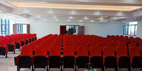 Chaises de salle de conférence auditorium pliantes avec tablette d'écriture