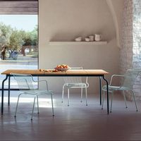 Ensemble de tables d'extérieur créatives en acier inoxydable avec tables basses carrées pour cour, jardin, balcon, terrasse, maison d'hôtes