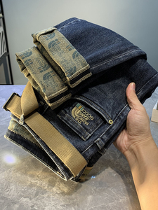 <span class=keywords><strong>Jeans</strong></span> da <span class=keywords><strong>Uomo</strong></span> di Alta Gamma, Moda Lusso Leggero, Stampa Autunnale, Denim a Gamba Dritta, Vestibilità Slim, Asciugatura Rapida, Vita Media, <span class=keywords><strong>Pantaloni</strong></span> Casual - Product Image 6