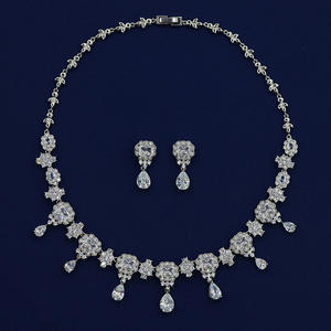 HIBRIDEエレガントなフルキュービックジルコニア女性パーティーウェディングネックレスとイヤリングドバイウォータードロップブライダルジュエリーセットN-1573 - Product Image 2