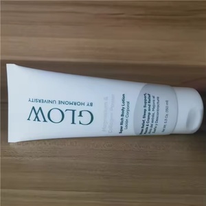 Envase Cosmético Personalizado de 150 ml, Blanco/Rosa, para Crema Facial y Corporal, Tubo Exprimible con Tapa Abatible para Loción Corporal y Limpiador - Product Image 6