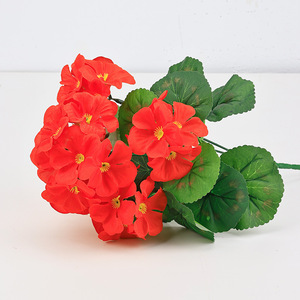 Bosquejo de Begonia Artificial Roja Brillante, Geranio de Seda Sintética con Hojas Verdes Redondas, Decoración para Jardín, Venta al por Mayor - Product Image 4
