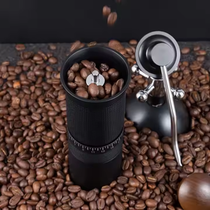 Moulin à café manuel en acier inoxydable, sur mesure et exclusif, adapté à un usage domestique et en extérieur - Product Image 4