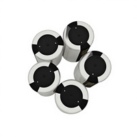 Capsules thermorétractables personnalisées en PVC transparent à pois avec languette d'ouverture dorée pour le scellage des cols de bouteilles et de pots