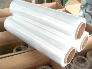 Pallet bọc LLDPE bao bì 20 micron tay cuộn Stretch nhựa PE phim với Thông số kỹ thuật khác nhau - Product Image 6