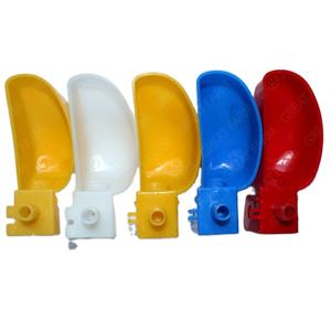 Bebedero automático amarillo de codorniz <span class=keywords><strong>para</strong></span> jaula de codorniz <span class=keywords><strong>para</strong></span> uso doméstico agrícola y venta al por menor Material PP duradero Nuevo - Product Image 2