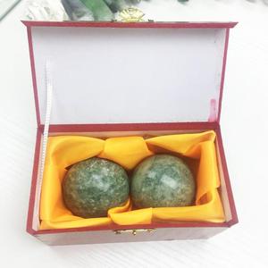 Natural pulido de cristal de jade verde cuarzo bola redondeado <span class=keywords><strong>esfera</strong></span> en la atención de la salud de la bola - Product Image 3