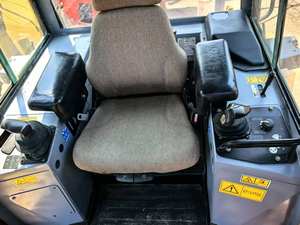 Bouteur utilisé de CAT D6K du Japon Caterpillar d6k de matériel de construction de bonne condition prêt à fonctionner en vente - Product Image 4