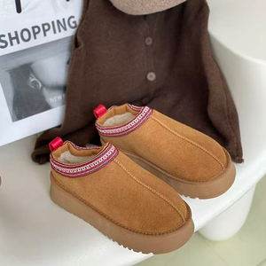 Sandales basses d'hiver originales pour enfants, chaussures pour femmes, bottes Ugh Ug, pantoufles Tasman avec logo pour femmes et hommes, vente en gros personnalisée - Product Image 1