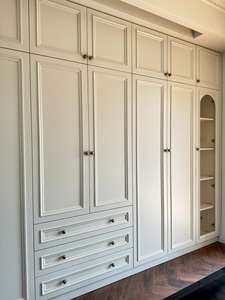 Armario Francés Estilo Shabby Chic con Acabado Desgastado para Uso Doméstico, Venta al por Mayor - Product Image 2