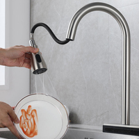 Robinet de cuisine extractible YMC 304 en acier inoxydable, chaud et froid, avec jet pluie, rotation à 360 degrés, mitigeur d'évier doré