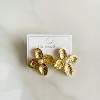 ES429 Boucles d'oreilles statement en acier inoxydable plaqué or, vente en gros, ensemble de boucles d'oreilles clous/cerceaux texturées vintage