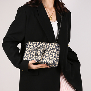 2025 Phụ Nữ Phụ Nữ Của Cổ Điển Mô Hình Hình Học Crossbody Túi Dây Đeo Chuỗi Duy Nhất Thời Trang Mới PU Lót Xách Tay Cho Mùa Thu Mùa - Product Image 6