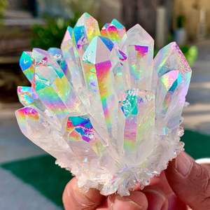 Vente en gros de cristaux électro-plaqués de haute qualité, artisanat pour la décoration Feng Shui, décoration intérieure ou comme cadeau de vacances. - Product Image 1