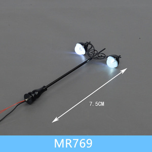Modelo <span class=keywords><strong>de</strong></span> Farola Luminosa en Miniatura, Lámpara <span class=keywords><strong>de</strong></span> Jardín <span class=keywords><strong>de</strong></span> Doble Cabezal <span class=keywords><strong>de</strong></span> Alta Calidad con <span class=keywords><strong>Poste</strong></span> <span class=keywords><strong>de</strong></span> Hierro Simulado, Lámpara <span class=keywords><strong>para</strong></span> Micro-paisajes <span class=keywords><strong>de</strong></span> Jardín - Product Image 6