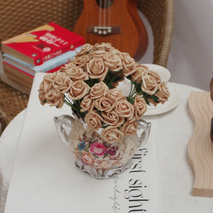 Vente en gros de roses artificielles de 4cm magnifiques petites roses PE pour mariage et décoration intérieure pour Thanksgiving remise des diplômes fête des mères - Product Image 2