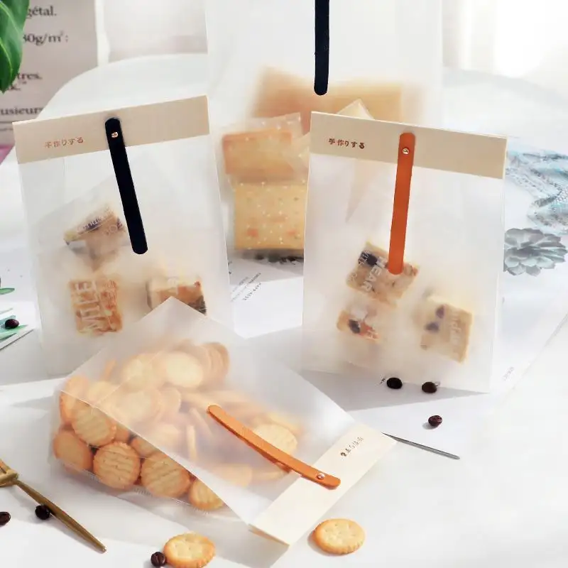 Plastic Carry Bag Dessert Containing Bag Wooden Clip Plastic Candy Biscuits Bag