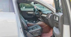 <span class=keywords><strong>Volvo</strong></span> <span class=keywords><strong>XC40</strong></span> 2022 T4 AWD Smart Edition Luxury - Product Image 4