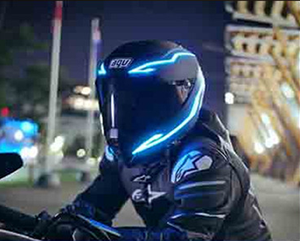 La pegatina de casco personalizada para motocicleta con alto brillo se puede hacer en cualquier forma que desee - Product Image 5