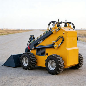 Carregadeira Compacta S360 com Motor Briggs Stratton Certificado pela EPA Pneus Pesados para Locais de Construção Estreitos e Irregulares - Product Image 2