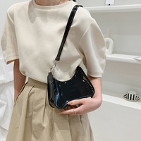 Sac à bandoulière de luxe personnalisé avec logo pour femme, couleur unie, fermeture éclair, sac à main avec décoration de serrure, sac sous le bras tendance, vente en gros
