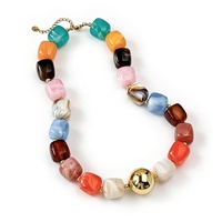 Collier à perles carrées en acrylique colorées, chaîne en acier inoxydable, perles plaquées or, bijoux pour femmes, cadeaux