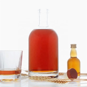 Botellas de Vidrio para Licores de <span class=keywords><strong>Cachaza</strong></span> XO de 700 ml y 750 ml con Logotipo Personalizado - Product Image 4
