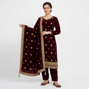 FASHIONISTA INTERNATIONAL Hermoso bordado Nakshi Dabka hecho a mano en cuero genuino, bordado y repujado, estilo pakistaní e indio. - Product Image 5