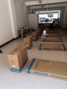 Machines à coudre industrielles automatiques à point droit à entraînement direct à <span class=keywords><strong>aiguille</strong></span> simple Jack A4B informatisées - Product Image 6