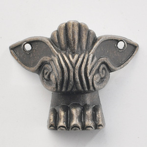 Antique-style New Chinese Zinc Alloy Decorative Feet for Wooden Box Base in Gold Bronze Silver - Product Image 4