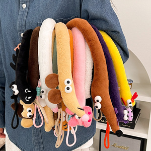 Lindo y peculiar colgante de peluche de perro del zodiaco de cuello largo, súper suave con relleno de algodón PP, accesorio abstracto y divertido, amuleto para bolsa de regalo. - Product Image 2