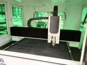 बहु-सामग्री शीट धातु निर्माण के लिए उच्च गति फाइबर लेजर कटिंग मशीन - Product Image 6