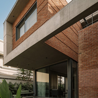 Conception personnalisée de villa moderne en béton et briques rouges, plan d'étage architectural, rendu 3D, services de conseil en profondeur