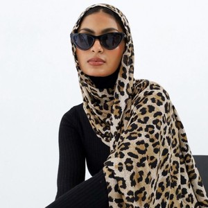 <span class=keywords><strong>Leopard</strong></span> Print Rayon Modal Hijabs phổ biến hồi giáo cotton mềm Voile scarfs Thời Trang Phụ nữ khăn choàng hijab - Product Image 3