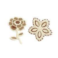 Appliques brodées en coton épais, imitation fleurs au crochet faites à la main, style vintage, écologiques, pour chapeaux et vêtements (vente en gros)