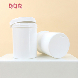 Botella cilíndrica de plástico PP blanca QOR de 250 ml con tapa de rosca para uso cosmético - Product Image 5