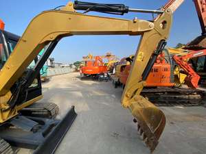 Mini-excavatrice Caterpillar CAT305 d'occasion 2022, 5,2 tonnes, godet 0,2 m, composants principaux : moteur, boîte de vitesses, pompe, machine d'origine, 33,6 kW, 500 heures. - Product Image 4