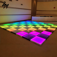 Interaktiver LED-Tanzboden Magnetisch 2ft X 2ft Farbige Hintergrundbeleuchtung Bausteine Mit USA-Versand Versand in Flightcases