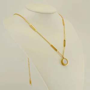 Collar Asimétrico con Letras de Acero Inoxidable 18K para Mujer, Acero de Titanio con Baño de Oro, Joyería Moderna y a la Moda para Regalos - Product Image 5